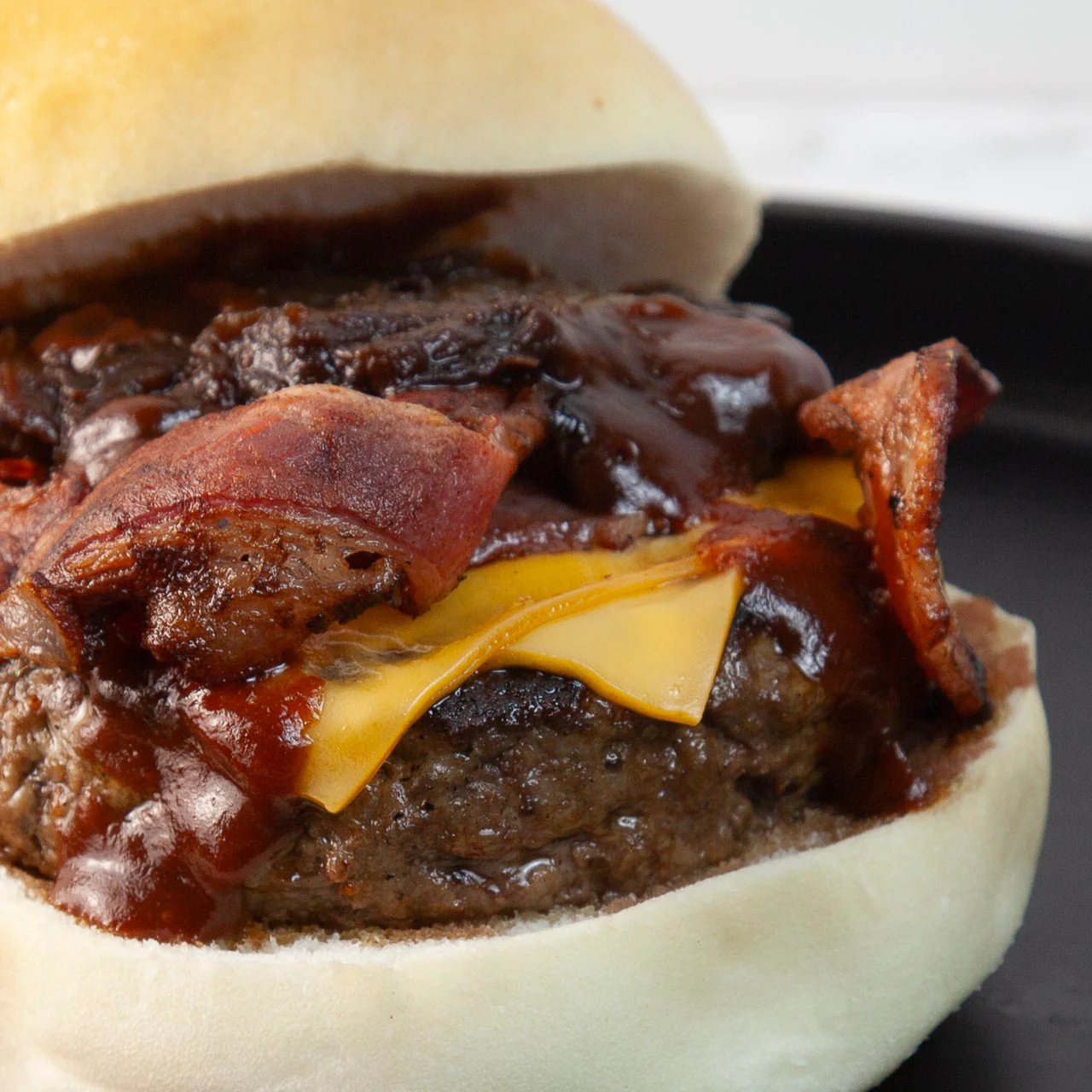 Smokey Boy Burger - Image 4